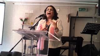خدمة صيانة سمعة الاخرين هي - مادلين داود